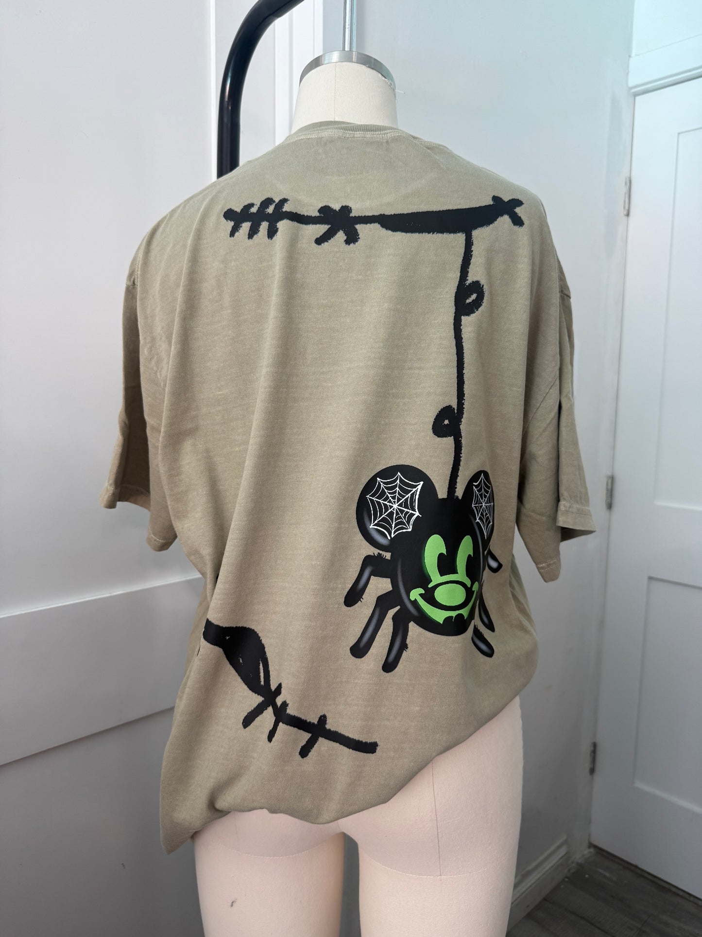 MUMMY MADNESS MINNI T SHIRT