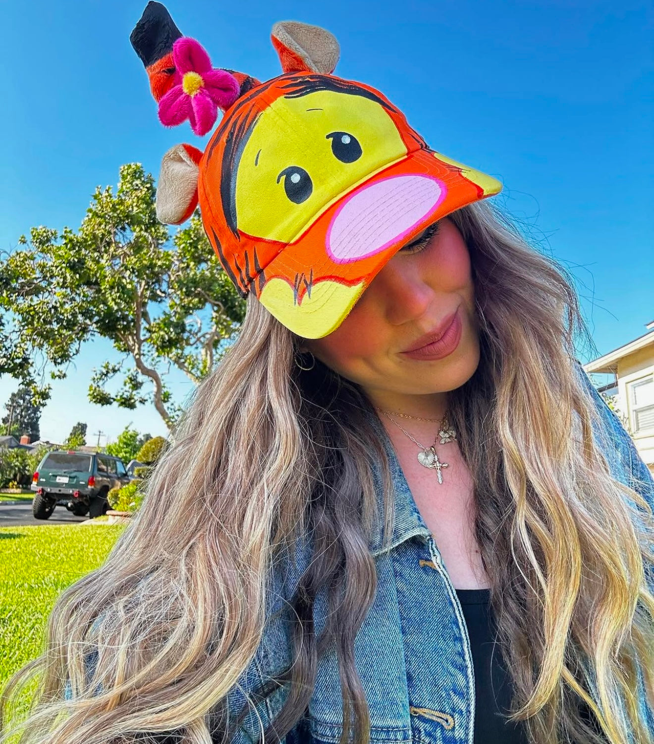 BOUNCY CAP