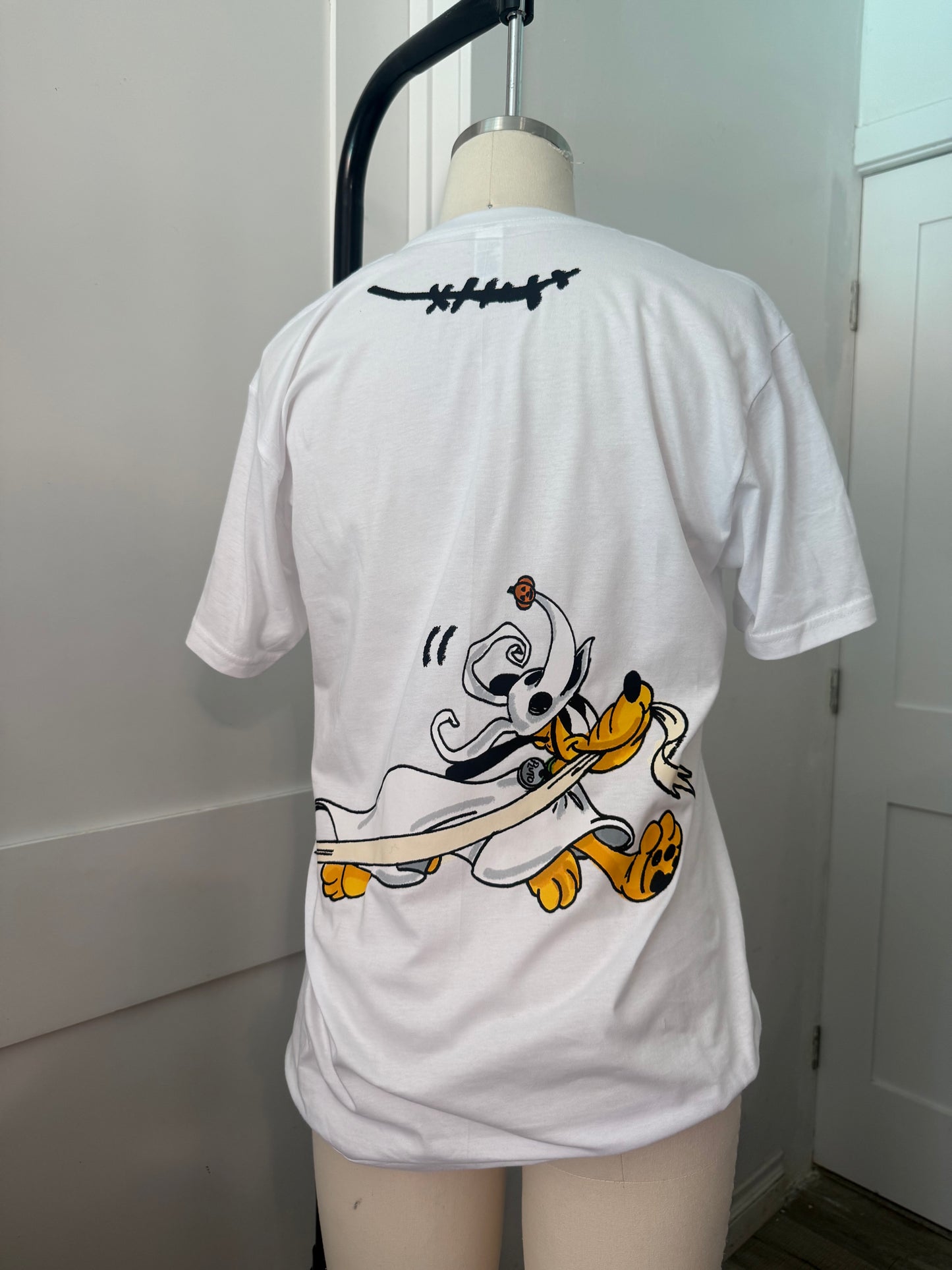 MUMMY MADNESS MICKI T SHIRT