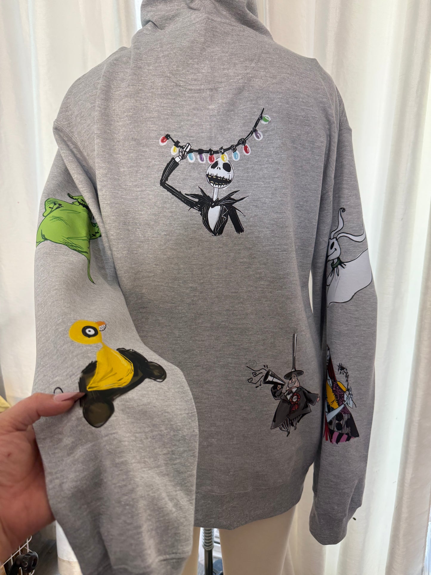 NIGHTMARE ZIPPER SWEATER