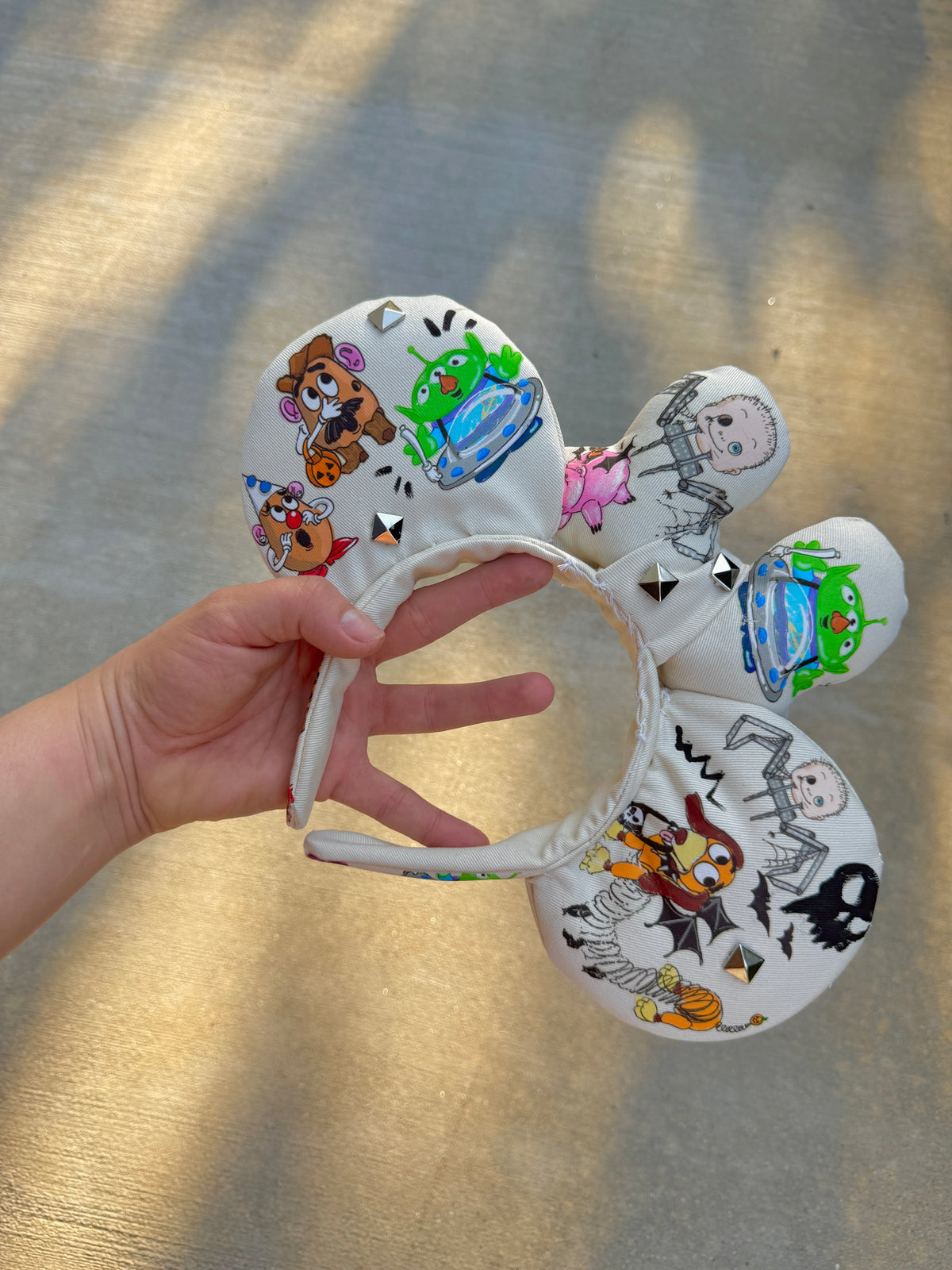 SPOOKY TOYS EARS