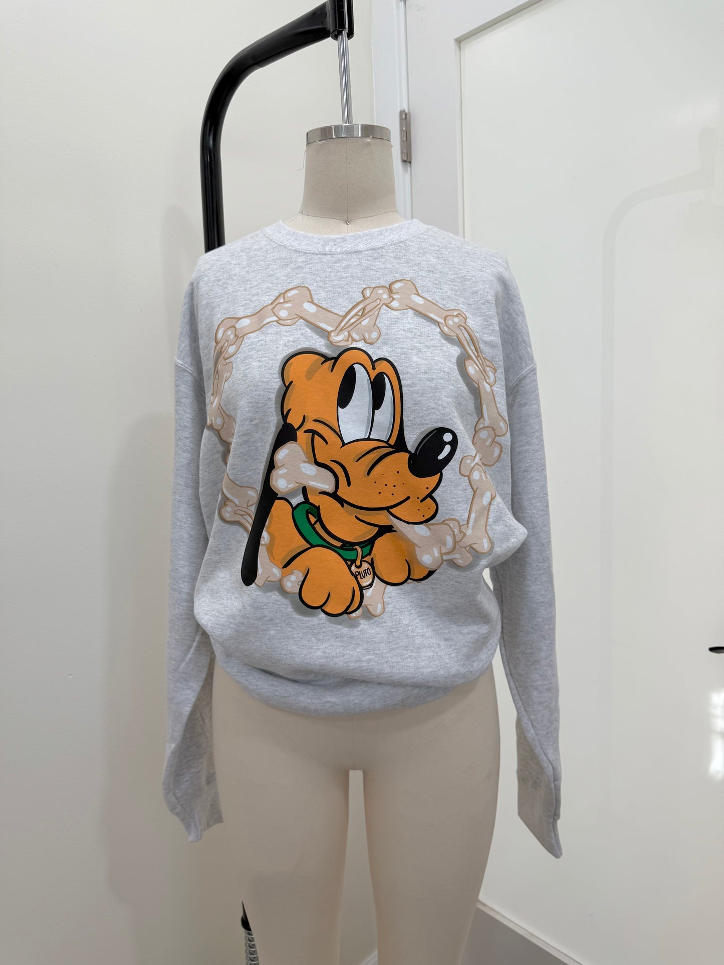 PUPPY LOVE CREWNECK