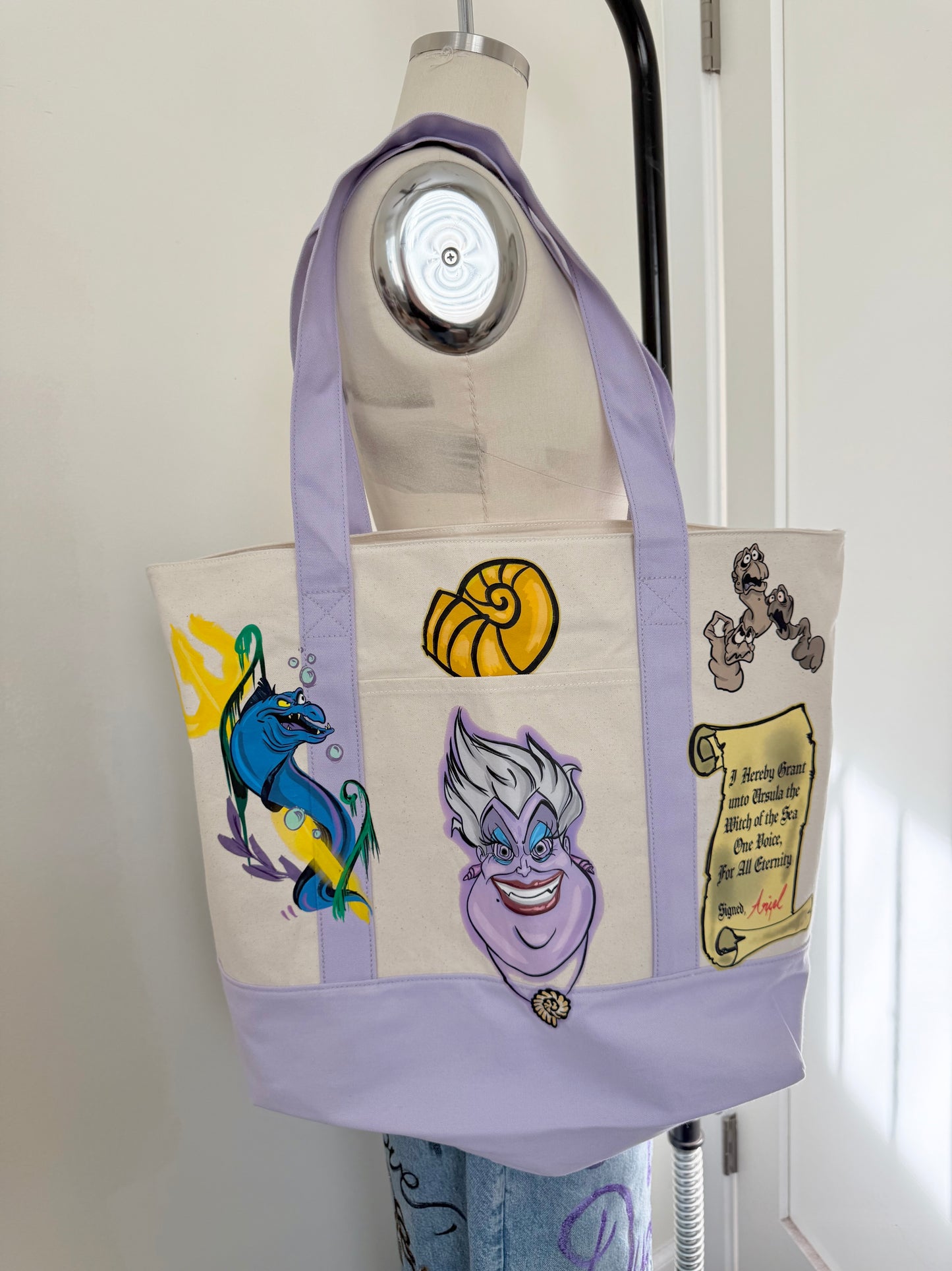 VILLAINS FARMER TOTE
