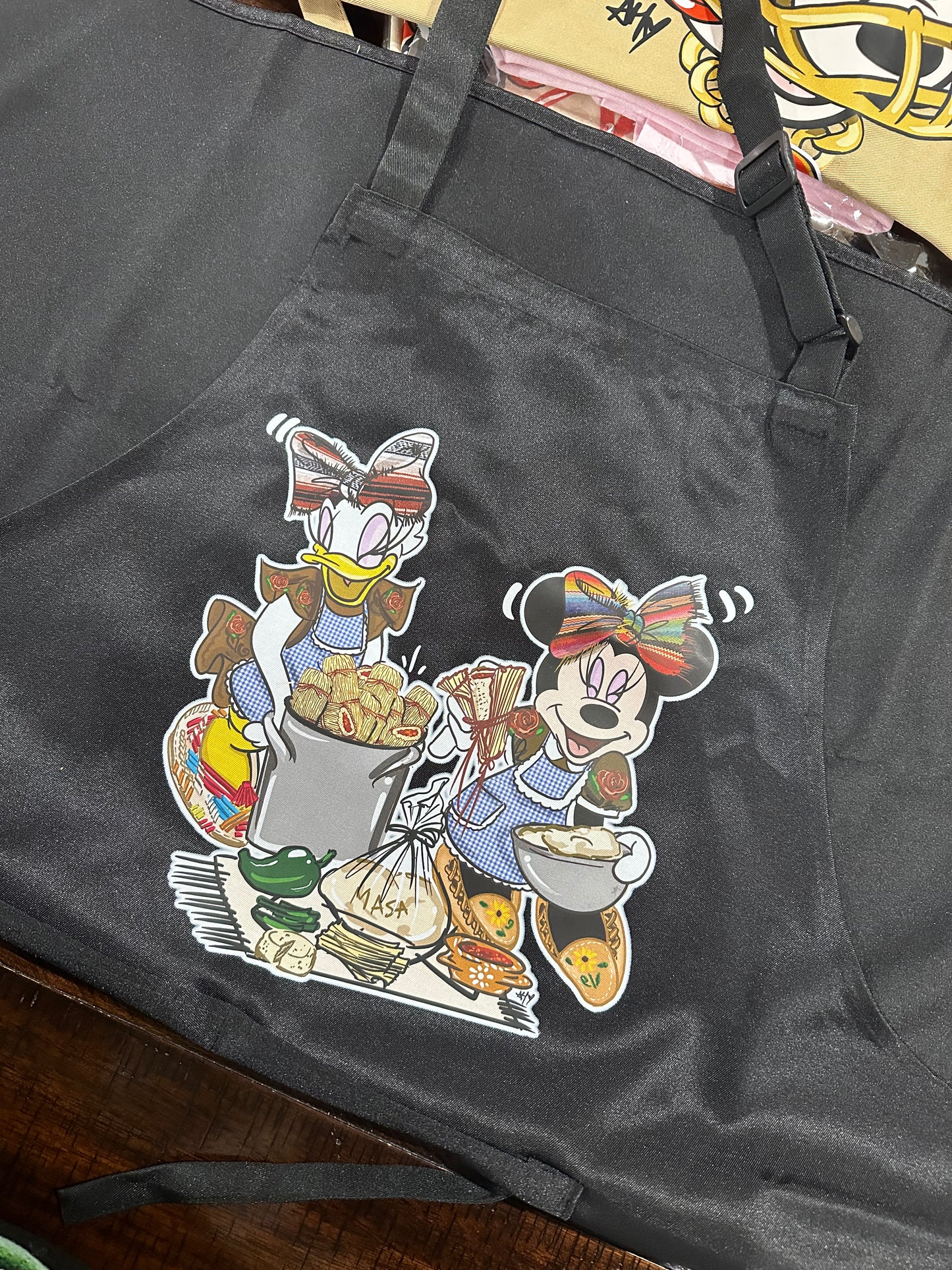 Apron tamales time