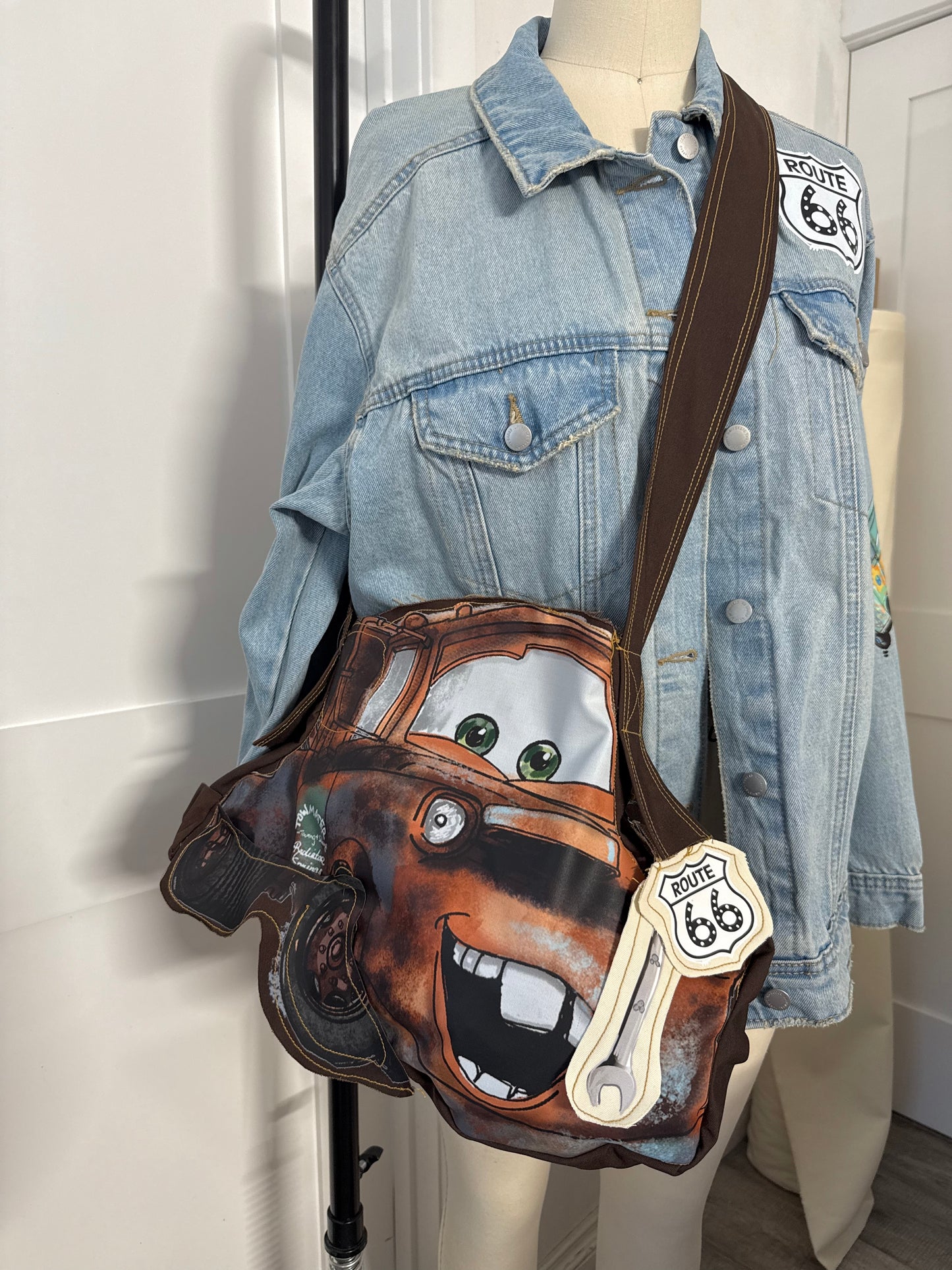 TOW ME TOTE