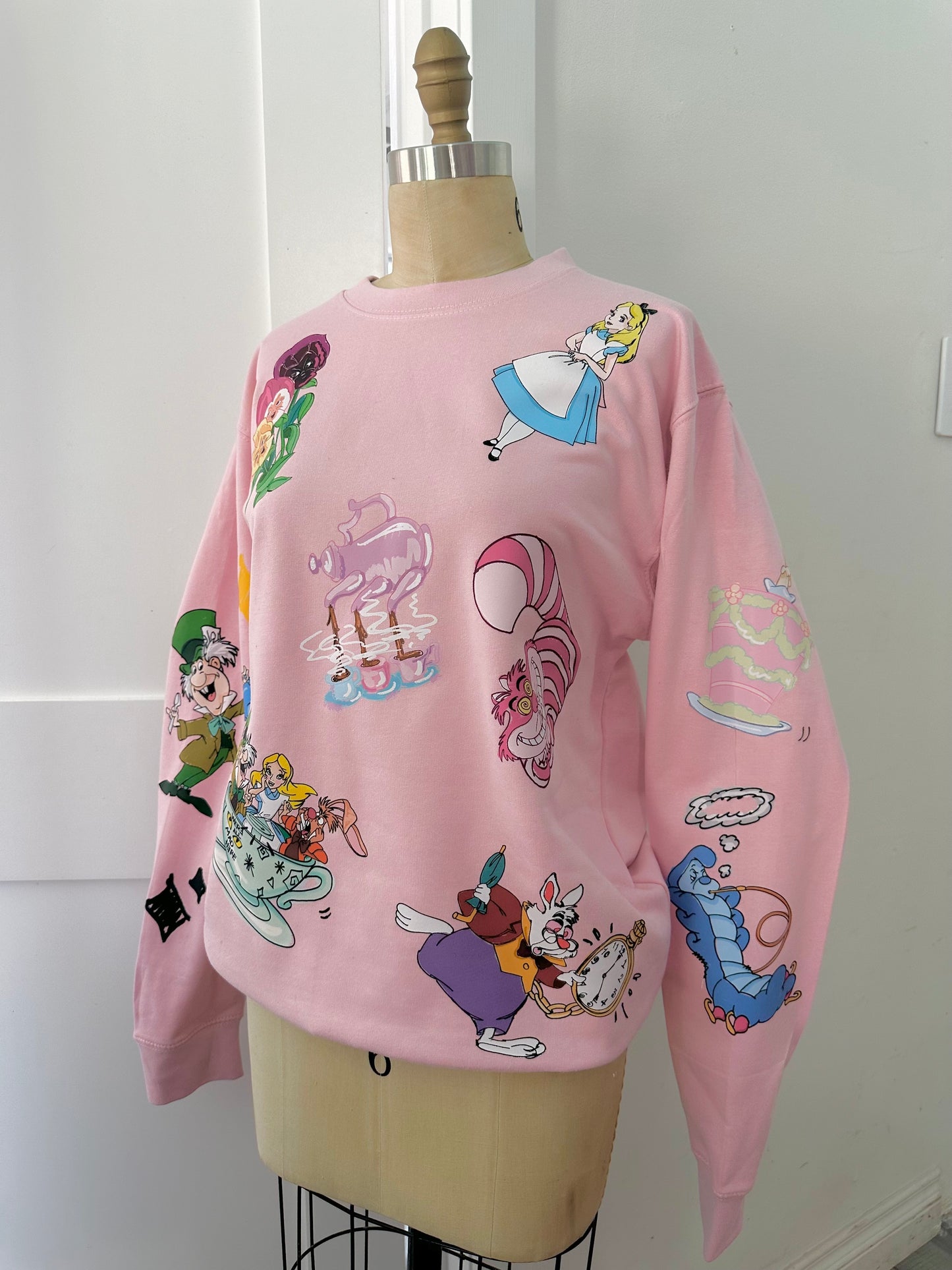 ALICE'S GARDEN CREWNECK