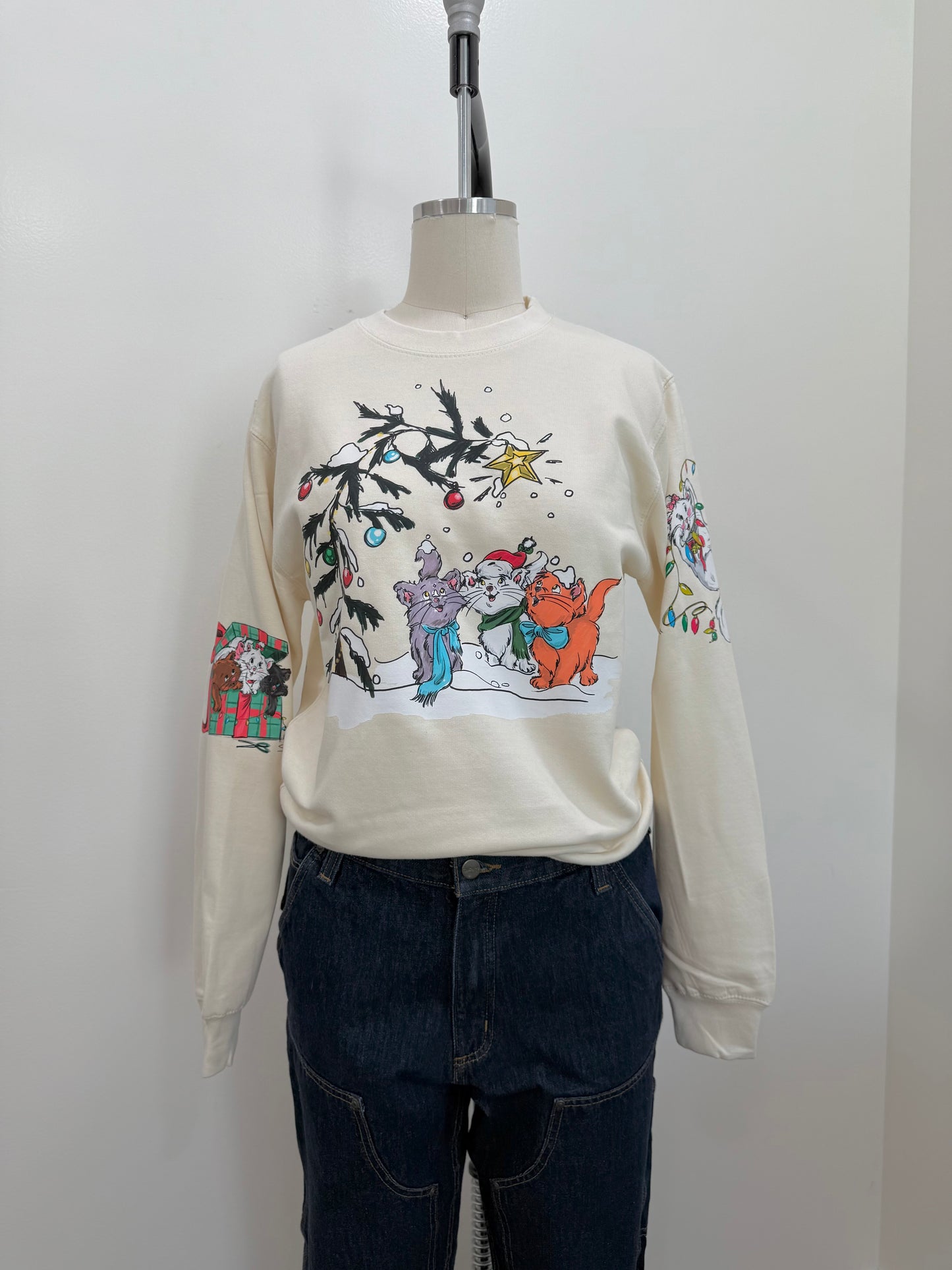 BONJOUR CHRISTMAS V.2 CREWNECK