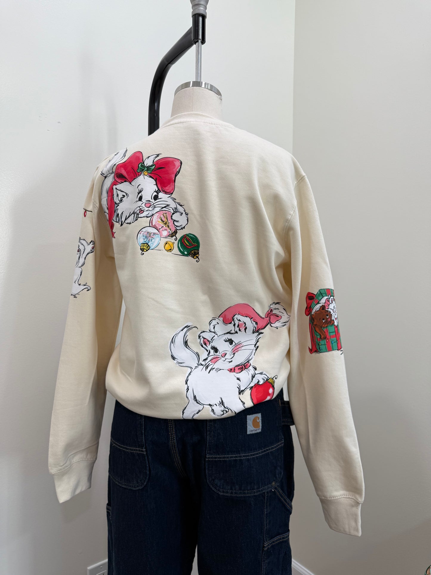 BONJOUR CHRISTMAS V.2 CREWNECK