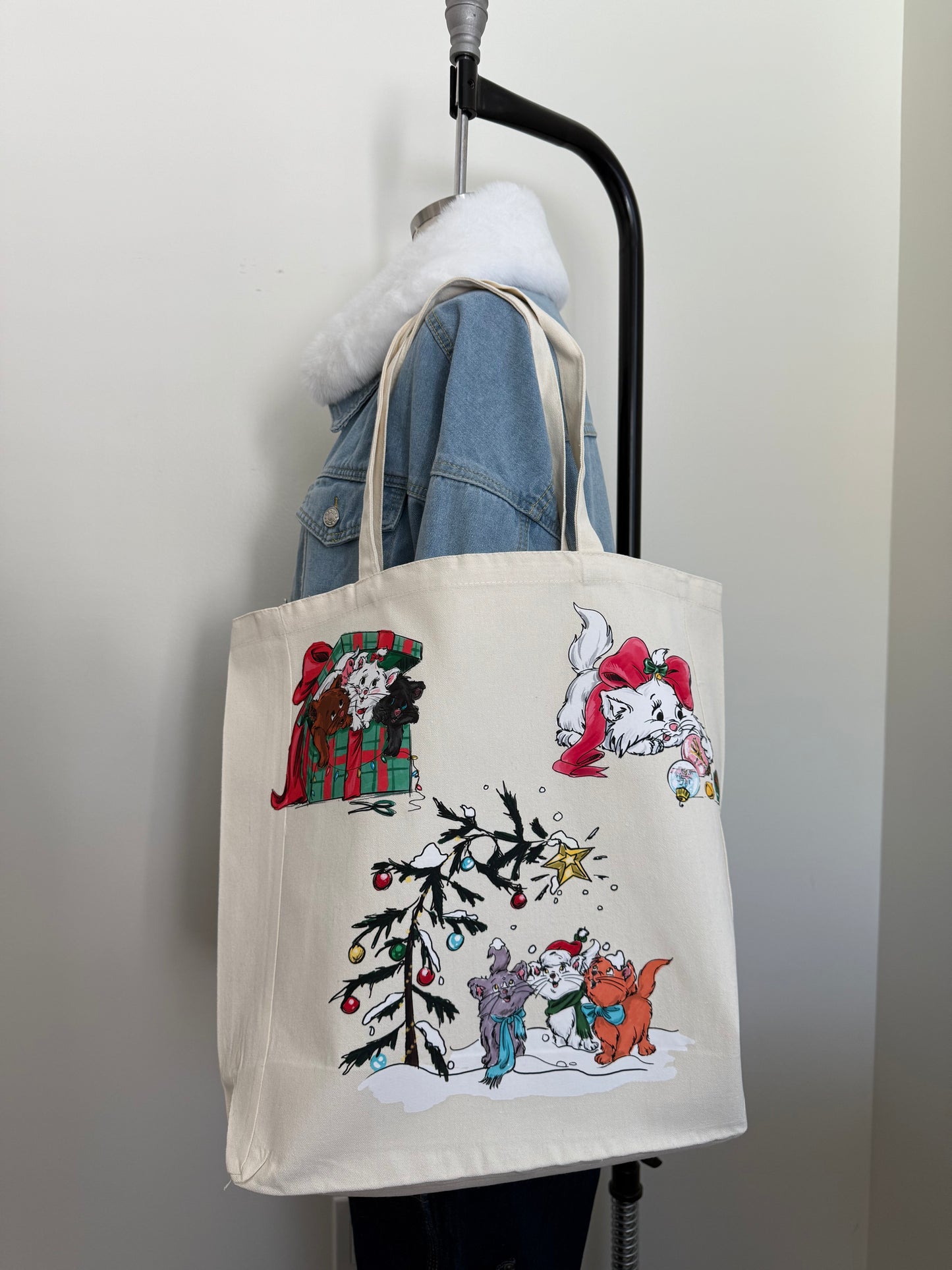 BONJOUR CHRISTMAS TOTE