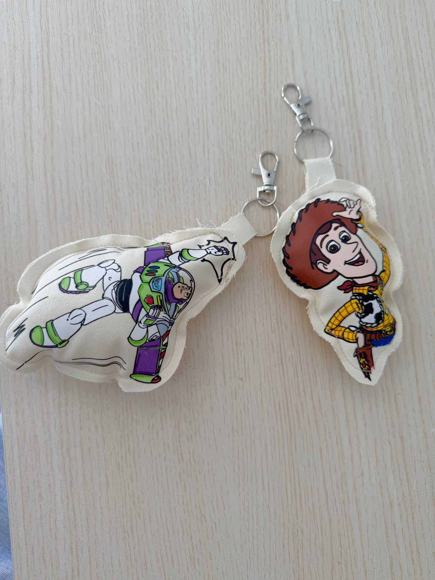 ANDYS TOYS KEYCHAIN SET
