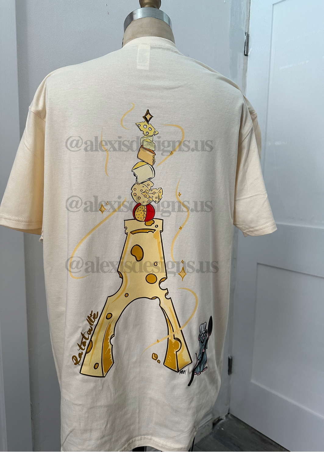 CHEESY MOUSE TEE