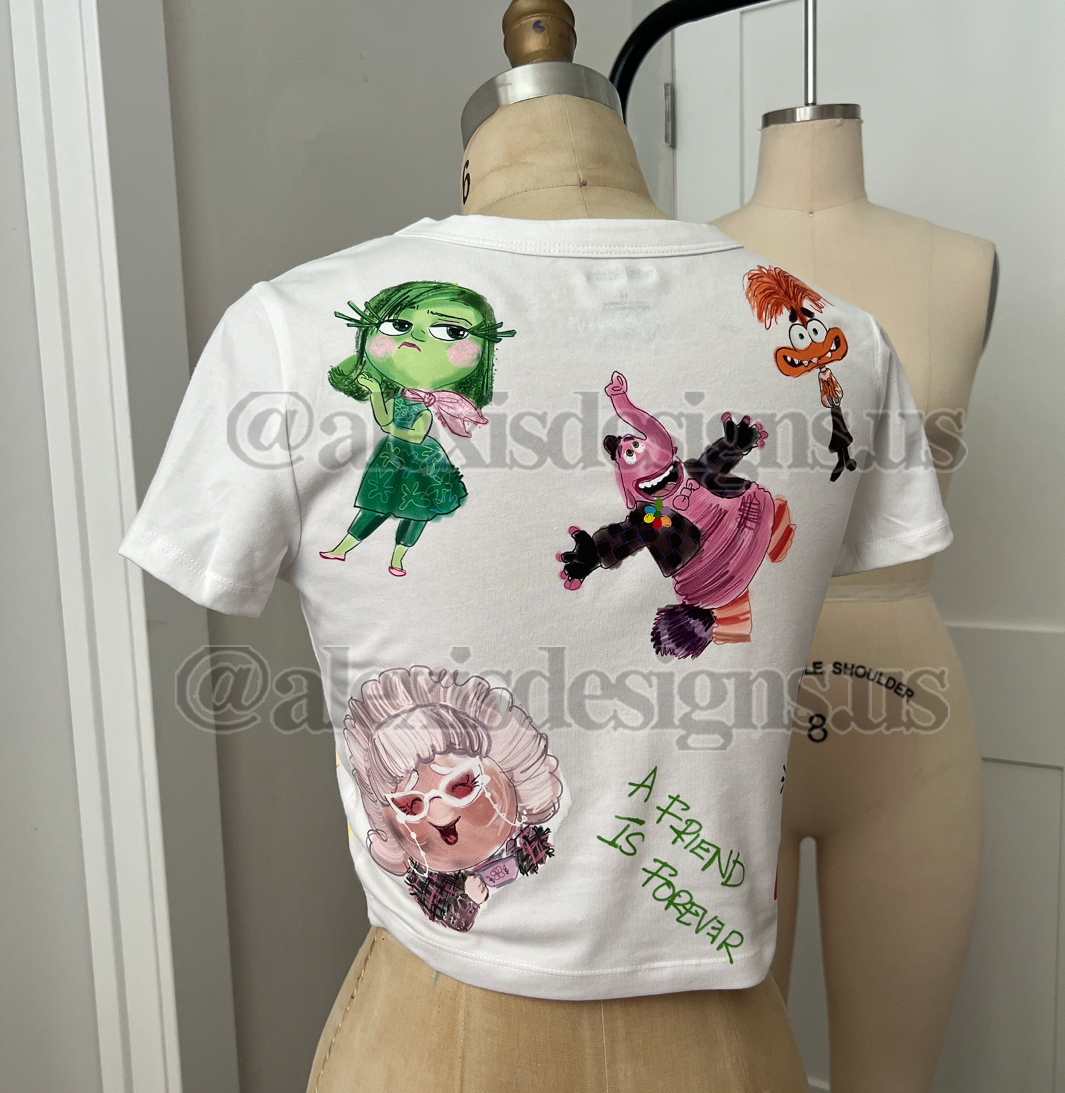 CROPPED FRIENDS FOREVER TSHIRT