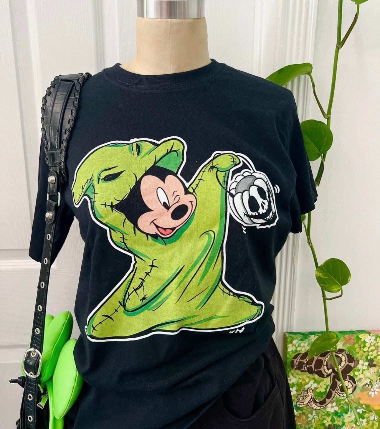 Oogie Boogie Straight fit tee