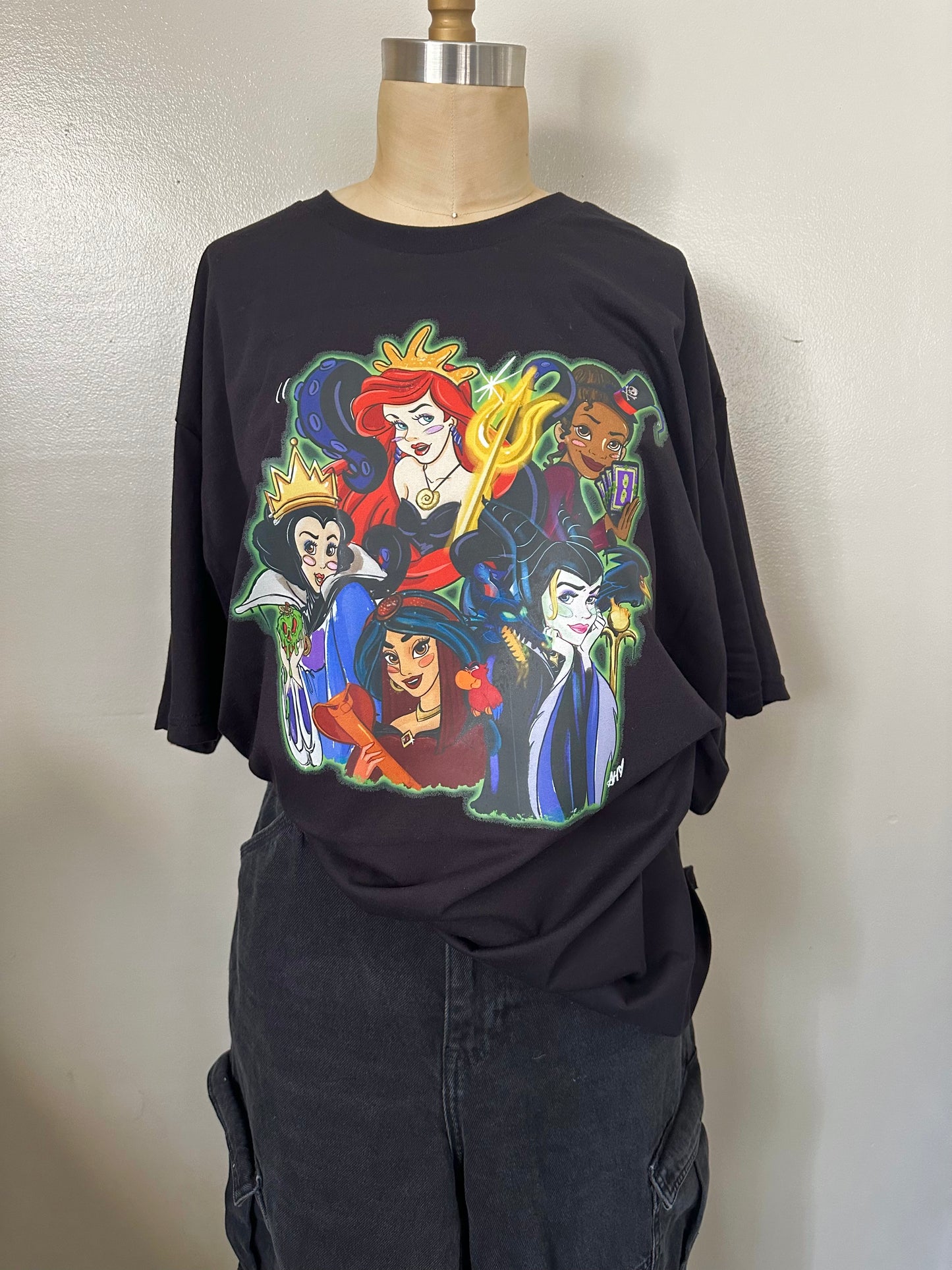 PRINCESS VILLAINS TSHIRT