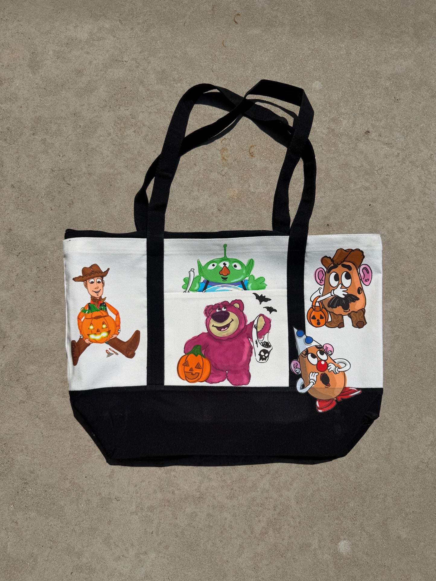 SPOOKY STORY FARMER TOTE