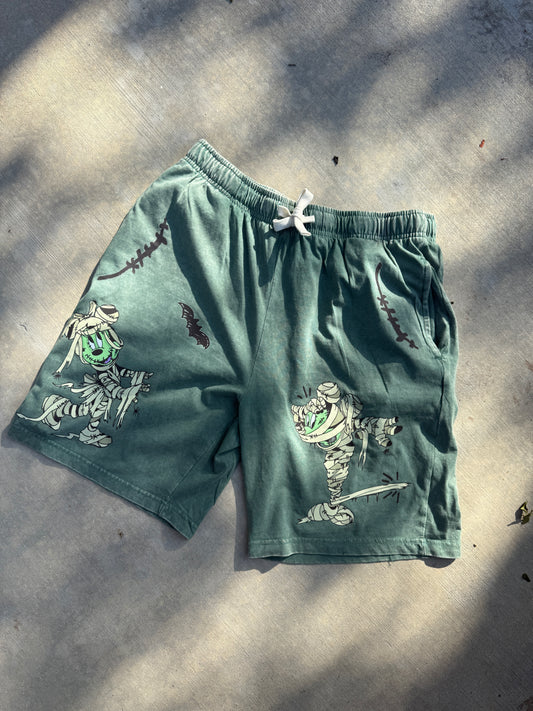 SPOOKY FLEECE SHORTS VER 4