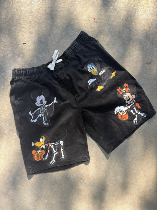 SPOOKY FLEECE SHORTS VER 2