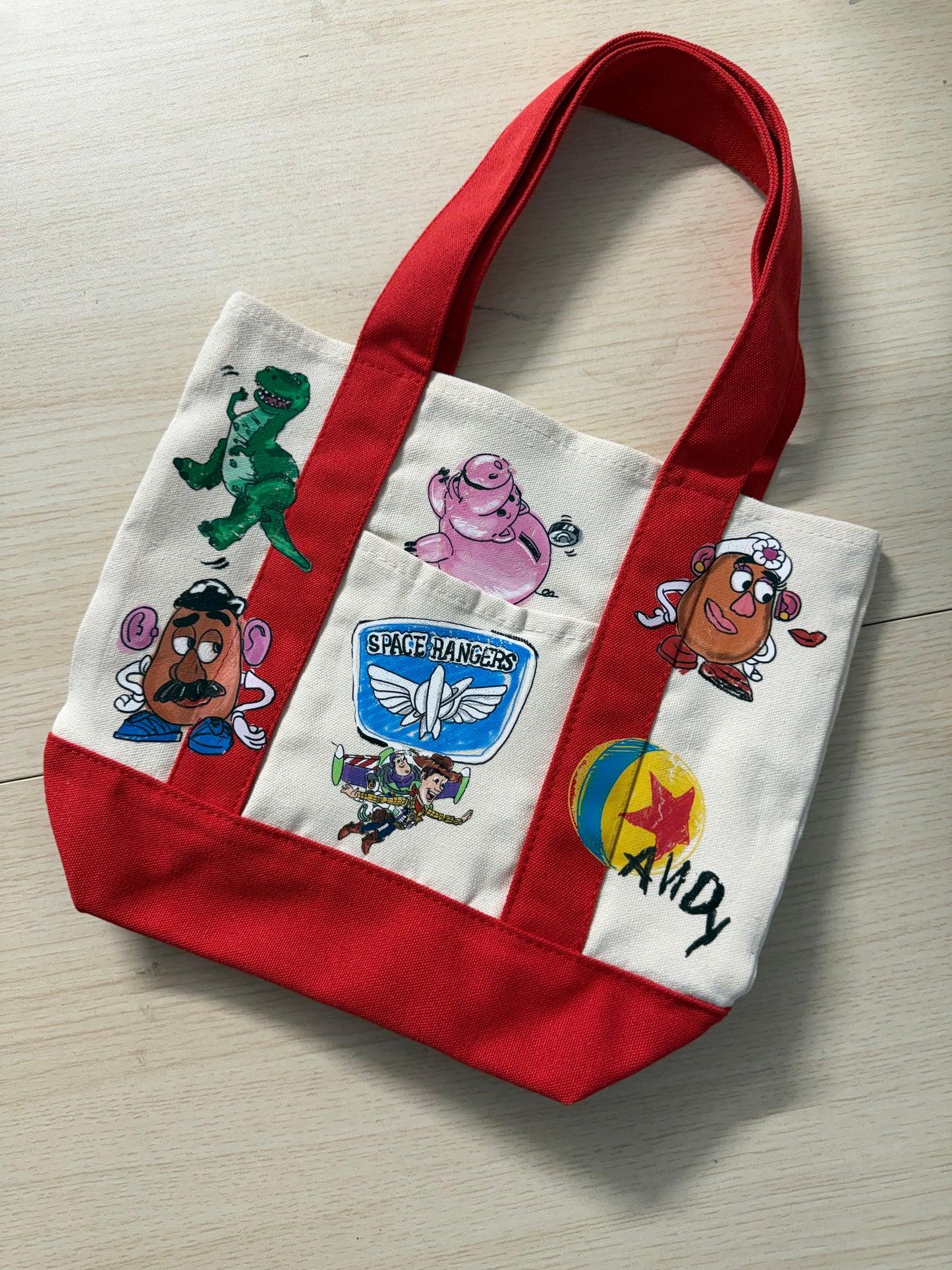 PICK YOUR MOVIE MINI TOTE