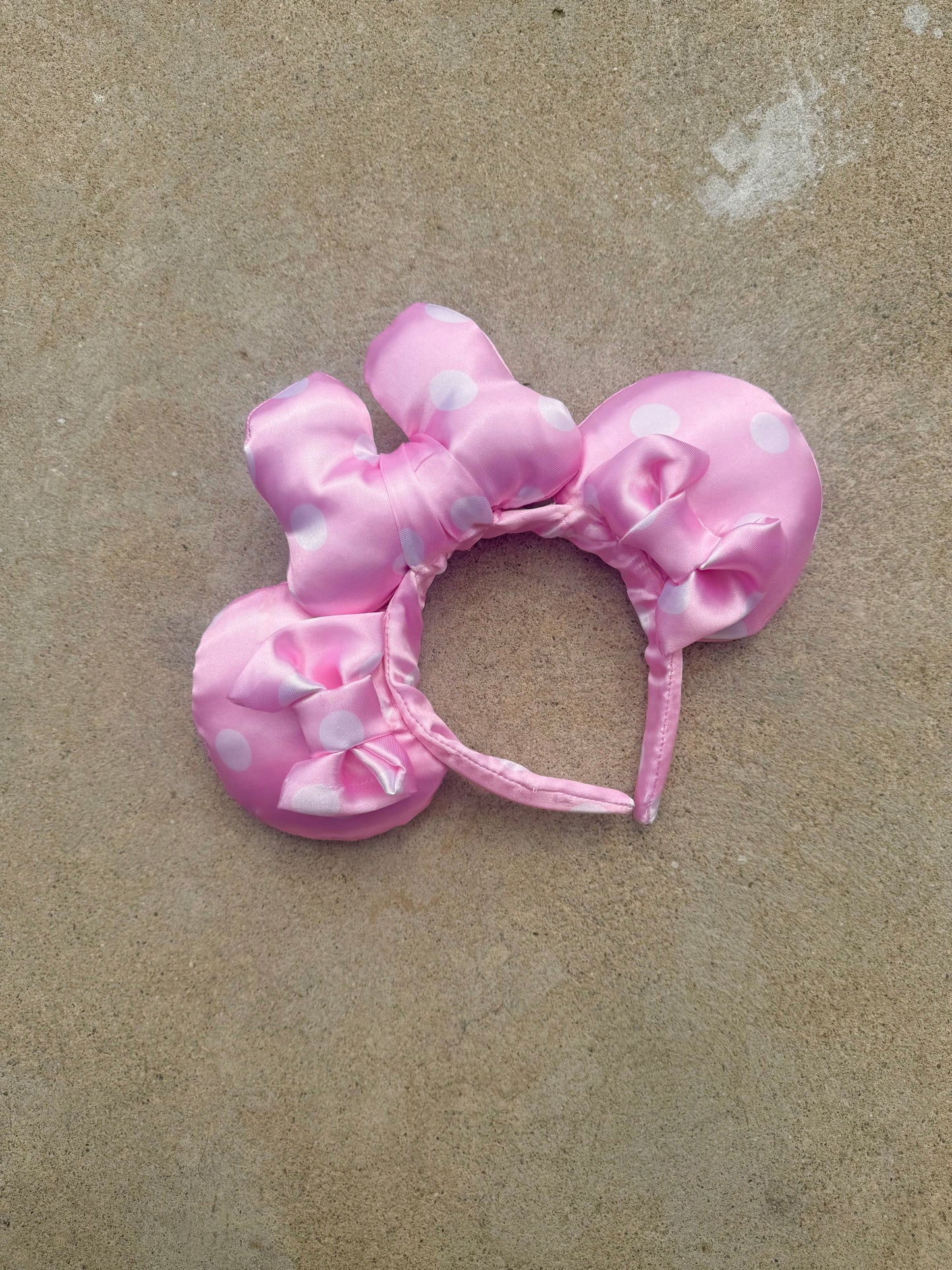 DOTTED LOVER EARS