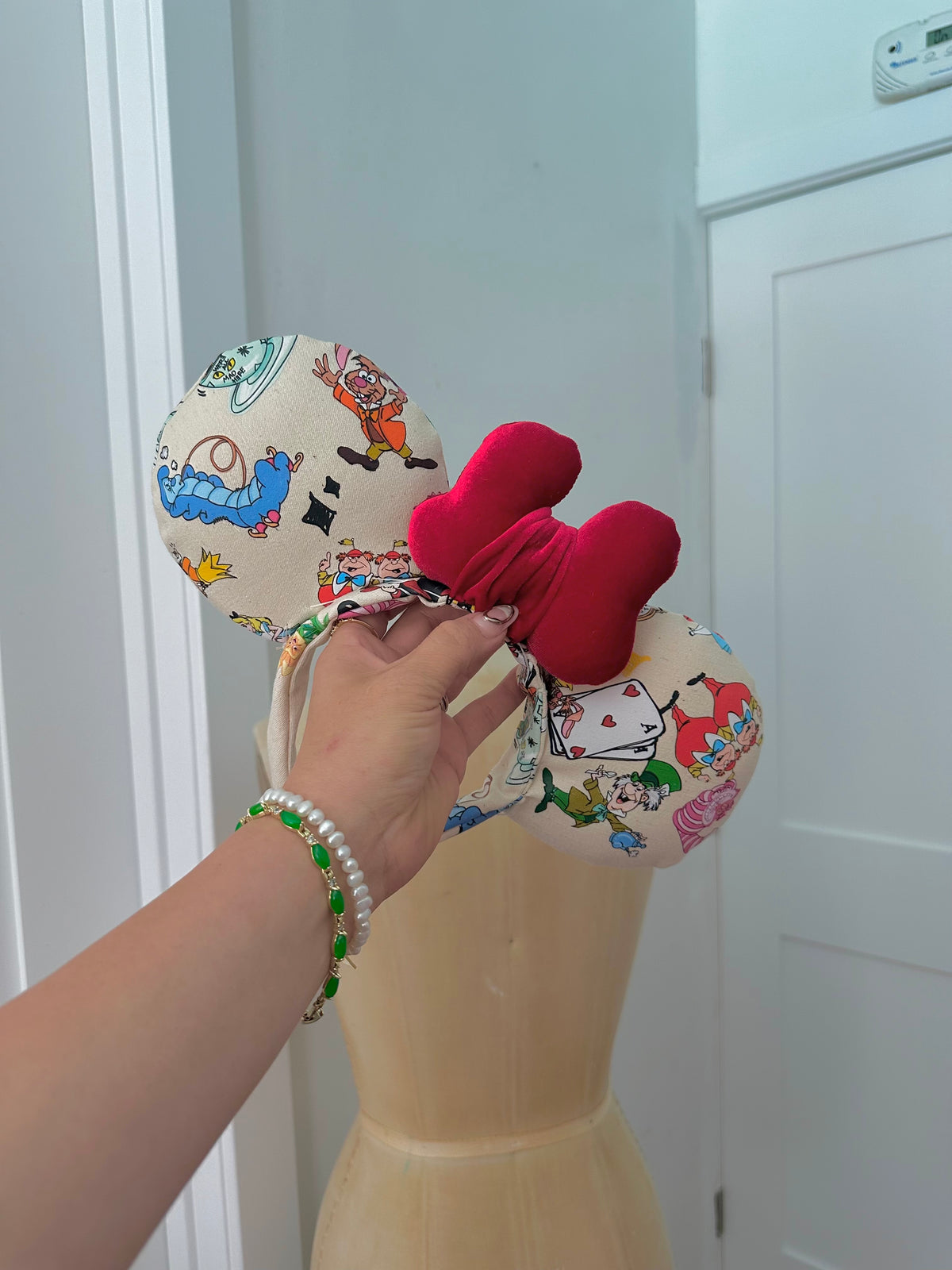 ALICE'S GARDEN EARS