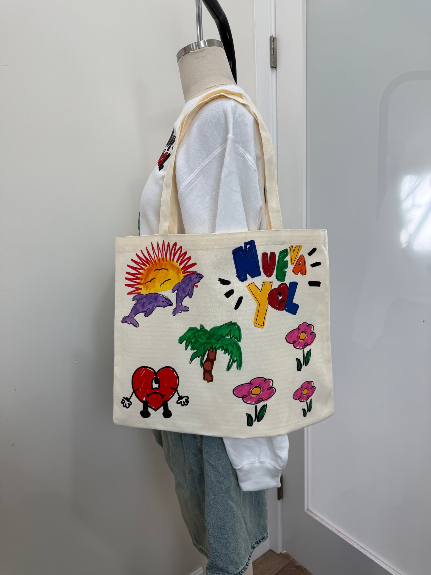 NUEVAYoL TOTE