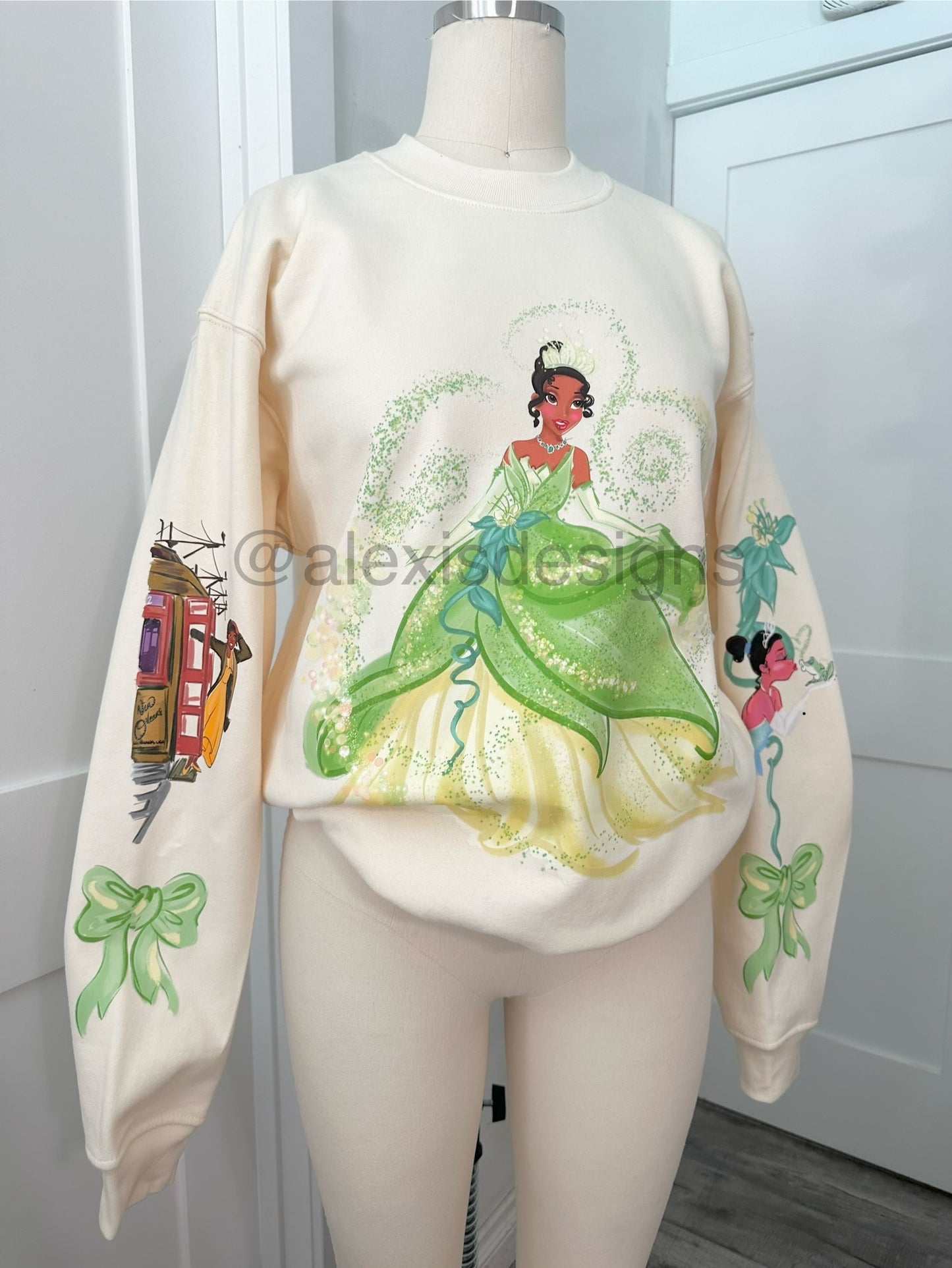 IM ALMOST THERE CREWNECK