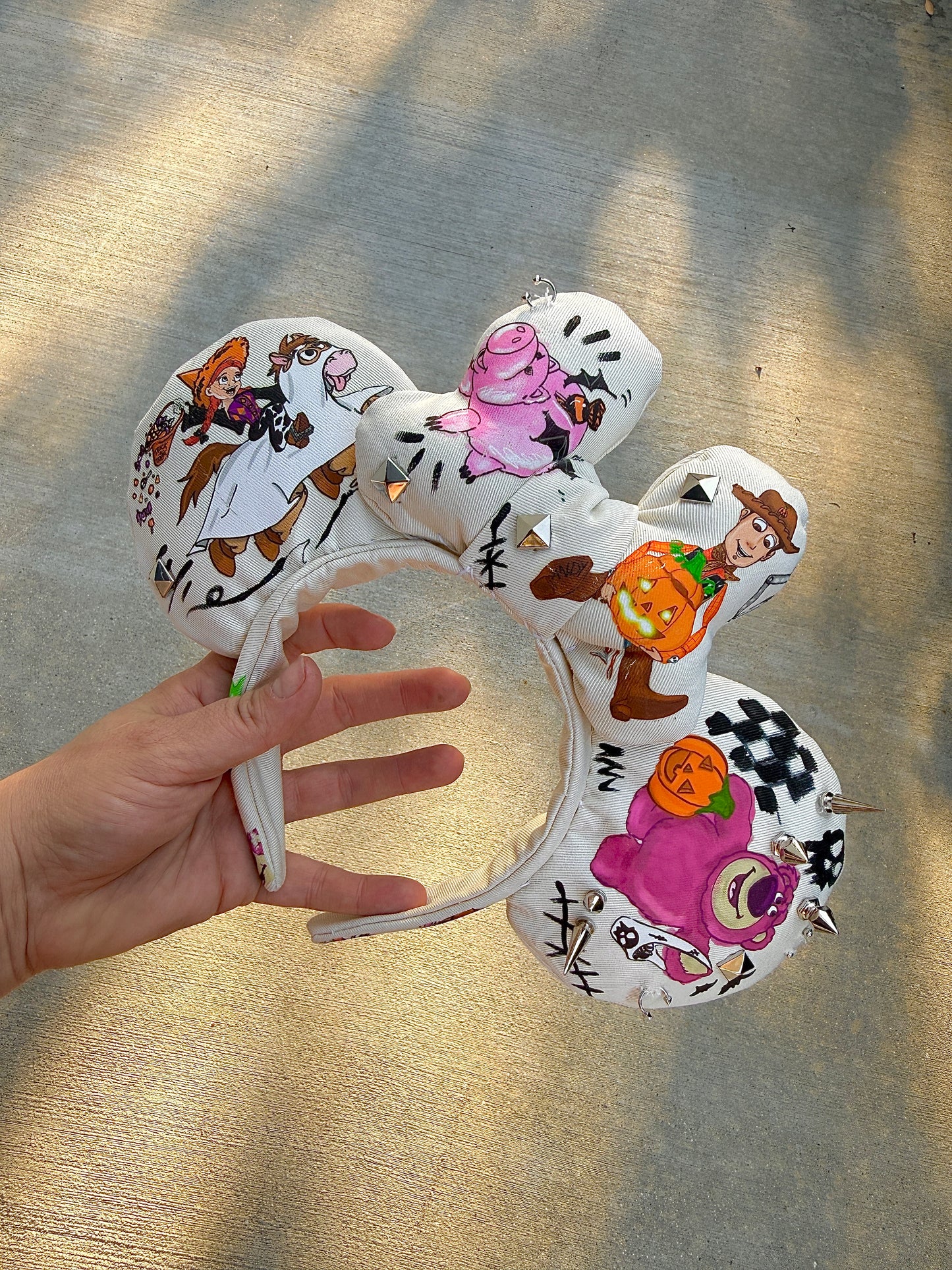 SPOOKY TOYS EARS