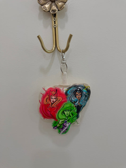 GIRL WORLD KEYCHAIN