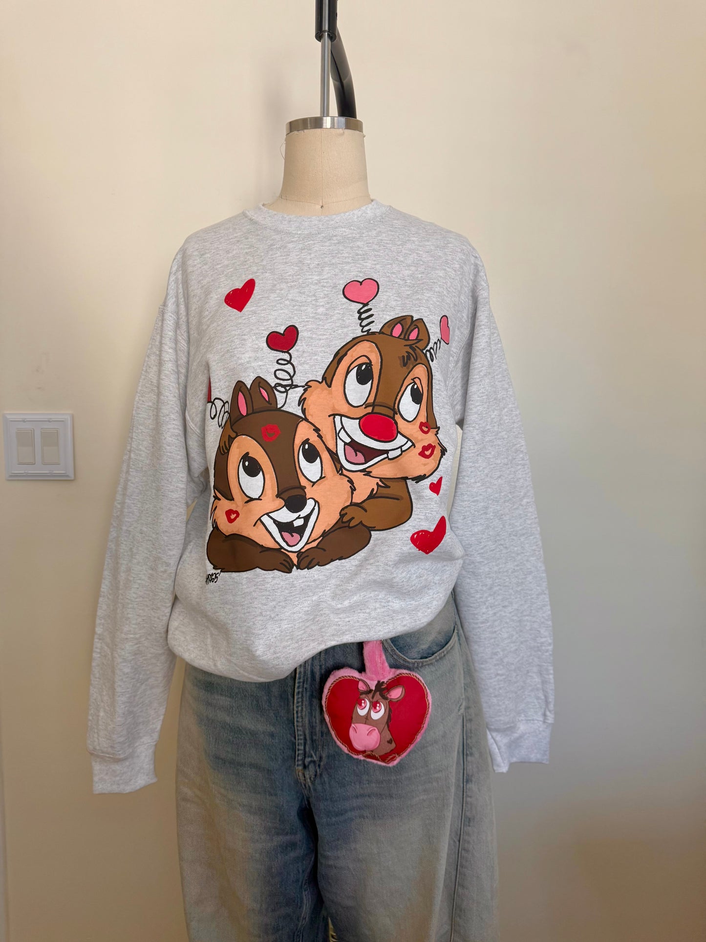 C & D LOVERBOYS CREWNECK