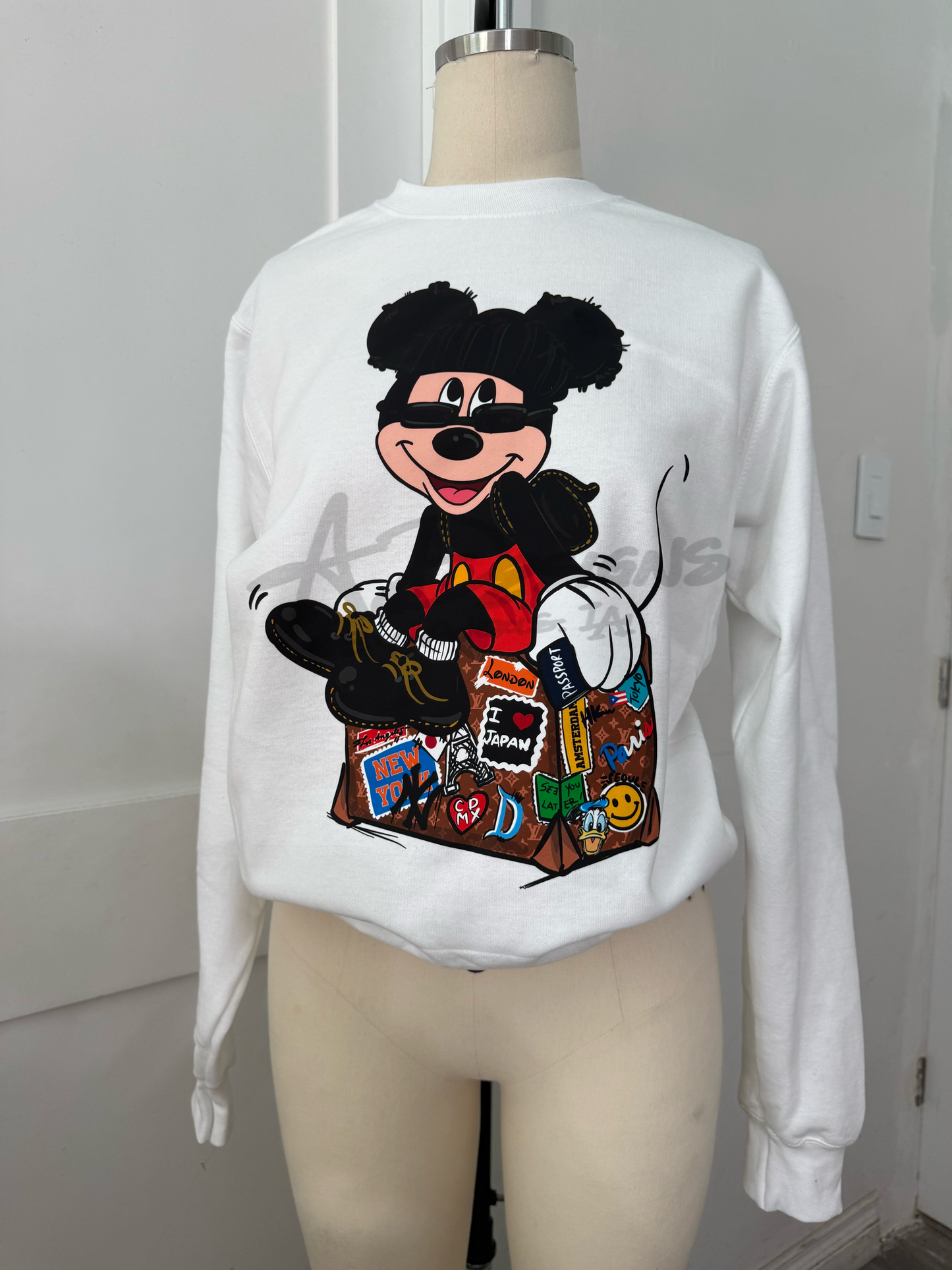 SAFE TRAVELS CREWNECK