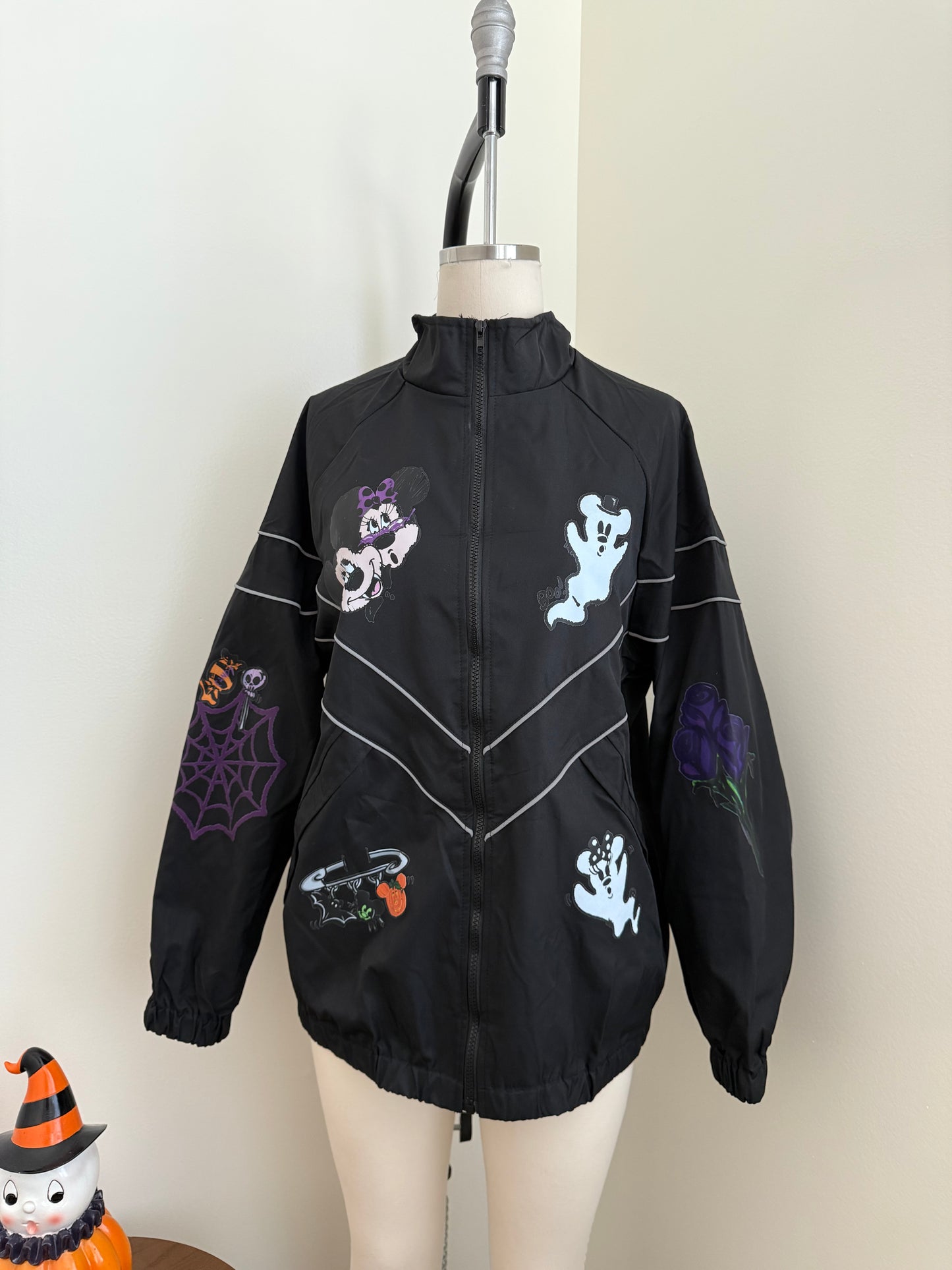SPOOKYVILLE WIND BREAKER