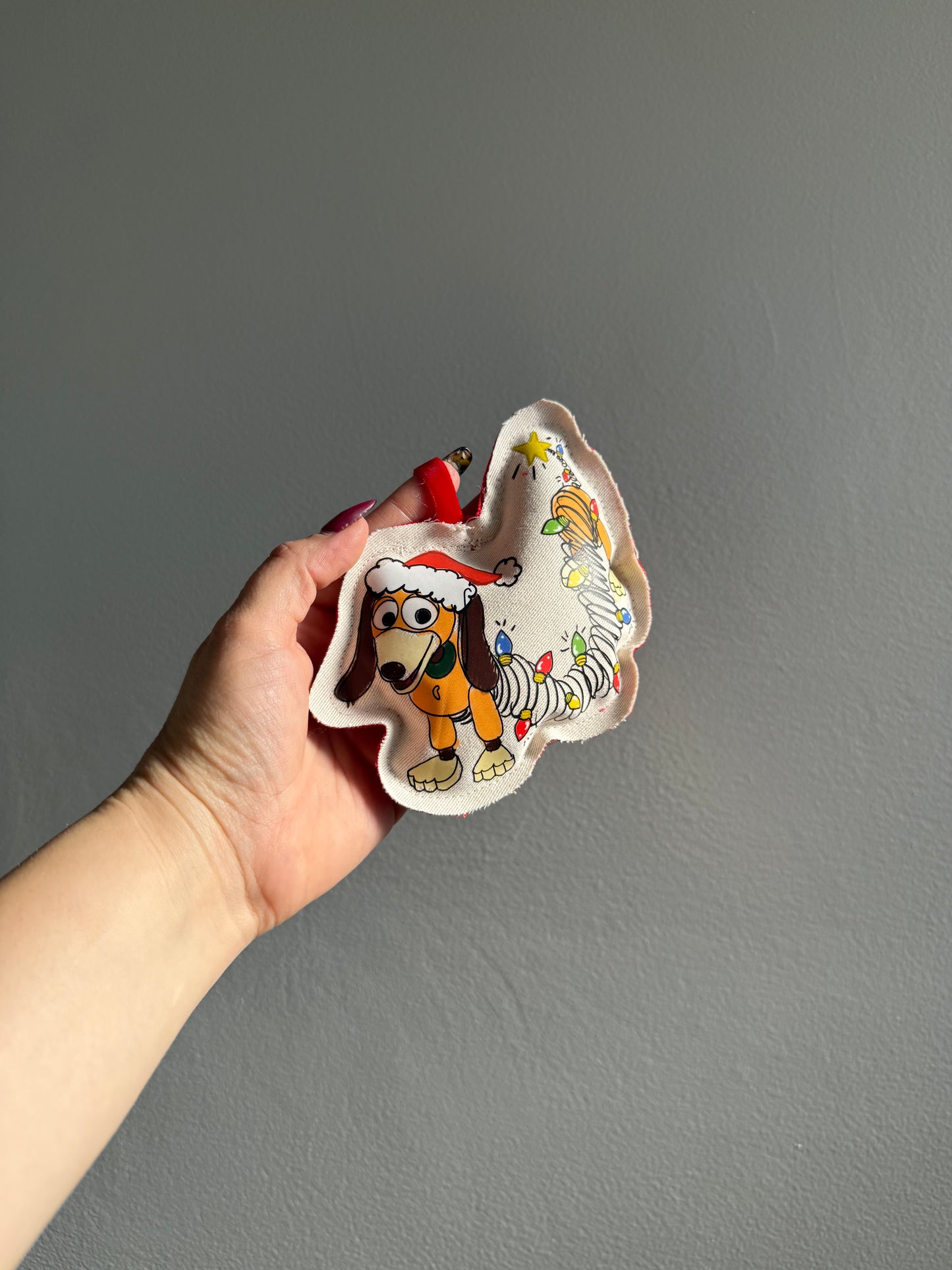 CHRISTMAS KEYCHAINS AND ORNAMENTS