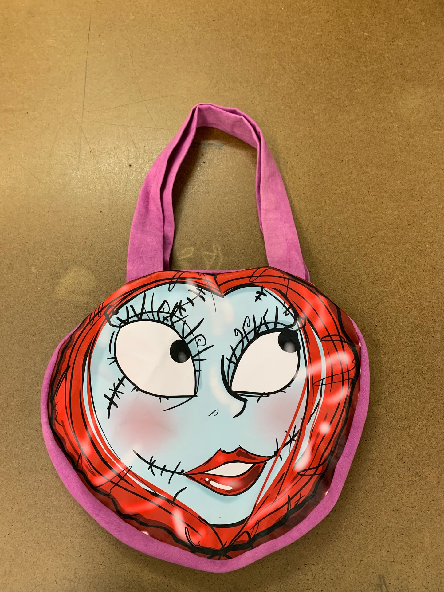 SALLY TOTE