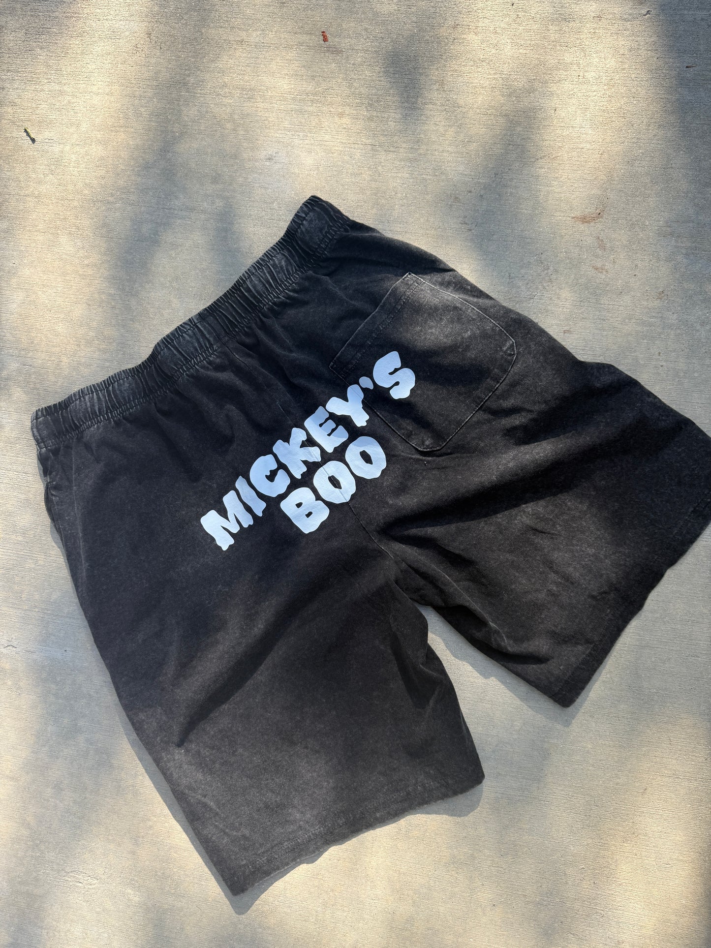 SPOOKY FLEECE SHORTS VER 2