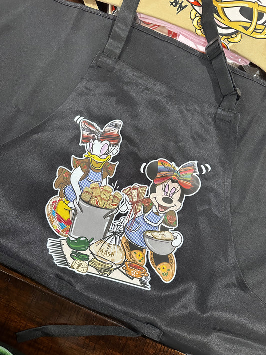 Apron tamales time