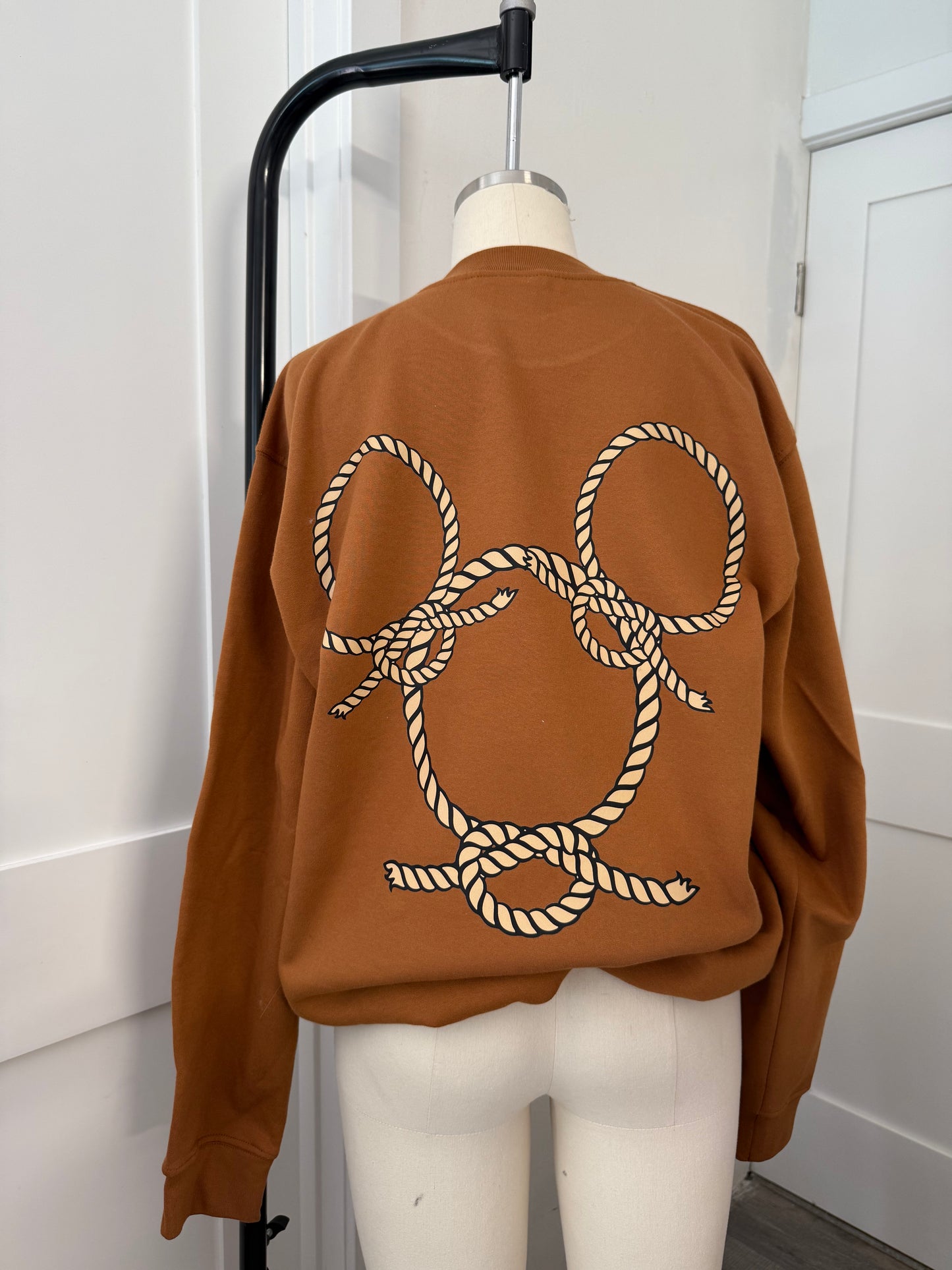 WILD WEST CREWNECK