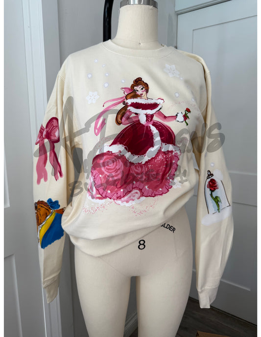 ENCHANTED CHRISTMAS CREWNECK