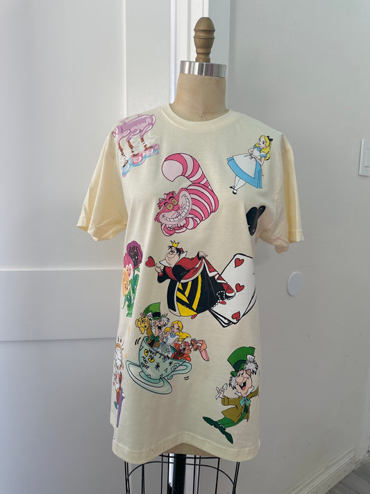 ALICE'S GARDEN TSHIRT