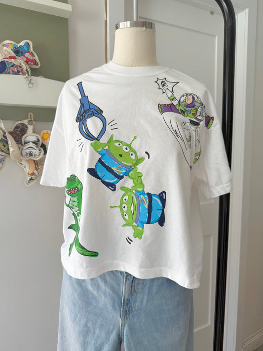 ANDYS TOYS BOX TEE