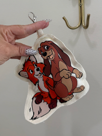 BEST BUDS KEYCHAIN