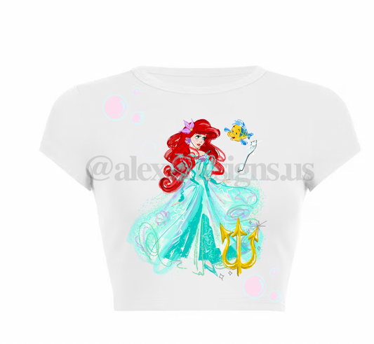 CROPPED PART OF YOUR WORLD TSHIRT