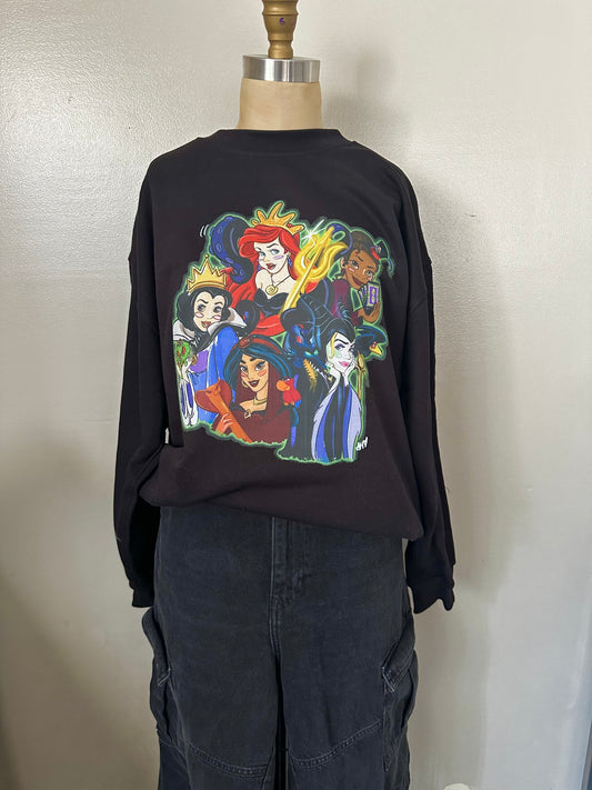 PRINCESS VILLANS CREWNECK