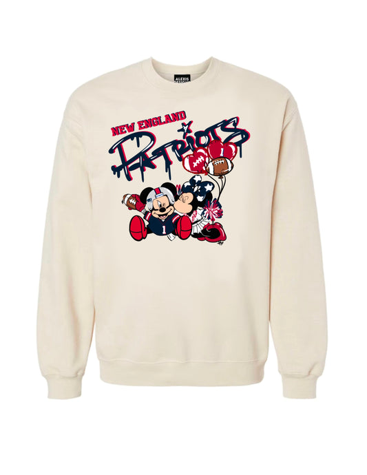 NEW ENGLND GRAFFITI INSPIRED CREWNECK